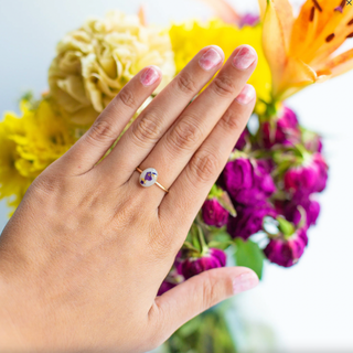 Size 9 Milky Celebration Classic Ring SILVER